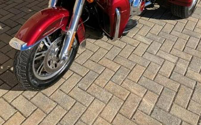 2023 Harley-Davidson® FLHTCUTGAN - Tri Glide® Ultra Anniversary Edition