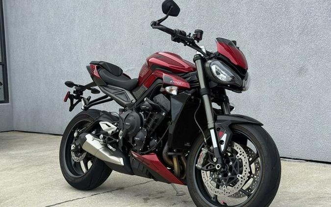 2024 Triumph Street Triple 765 RS Carnival Red
