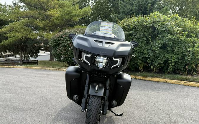2026 Indian Pursuit Dark Horse 112 W/ Powerband Audio Black Smoke