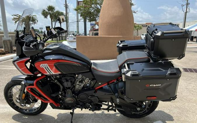 2024 Harley-Davidson® RA1250SE - CVO™ Pan America®