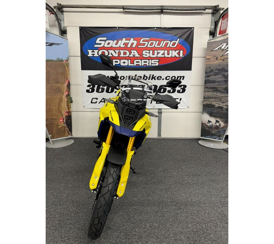 2026 Suzuki DL800DERCM6