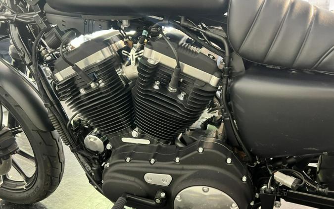 2020 Harley-Davidson® Iron 883™ Black Denim XL883N