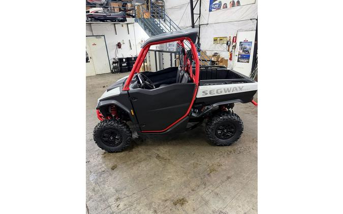 2023 FUGLEMAN UT10X - Segway Powersports