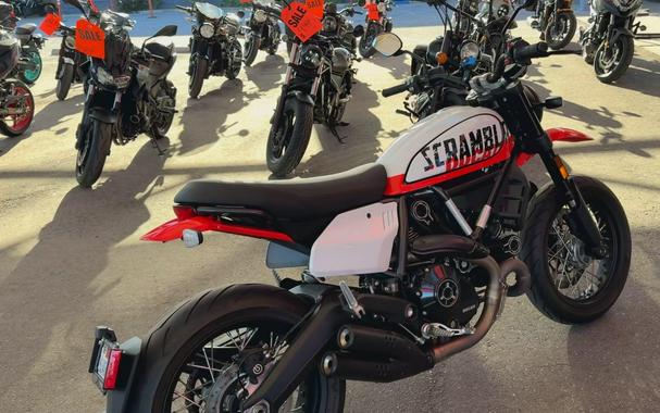 2022 Ducati SCRAMBLER ICON DARK