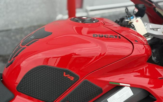 2023 Ducati Panigale V4 S Ducati Red - 05339C