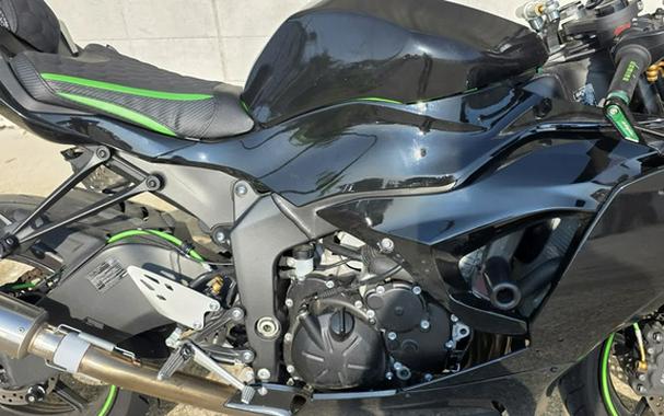 2025 Kawasaki NINJA ZX-6R