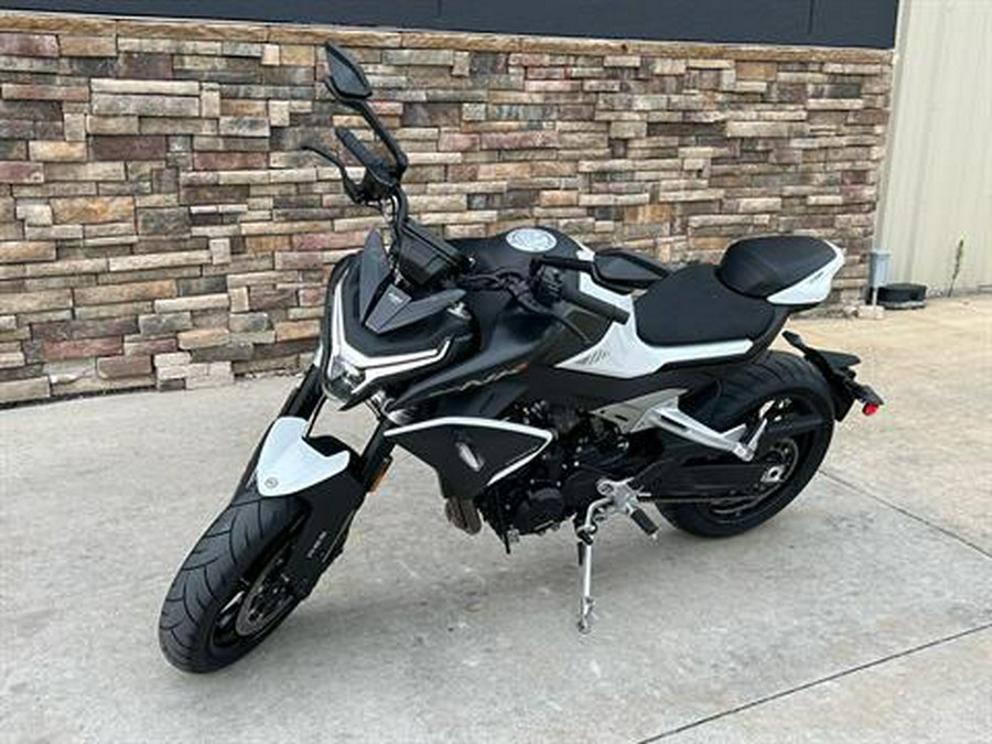 2024 CFMOTO 800NK