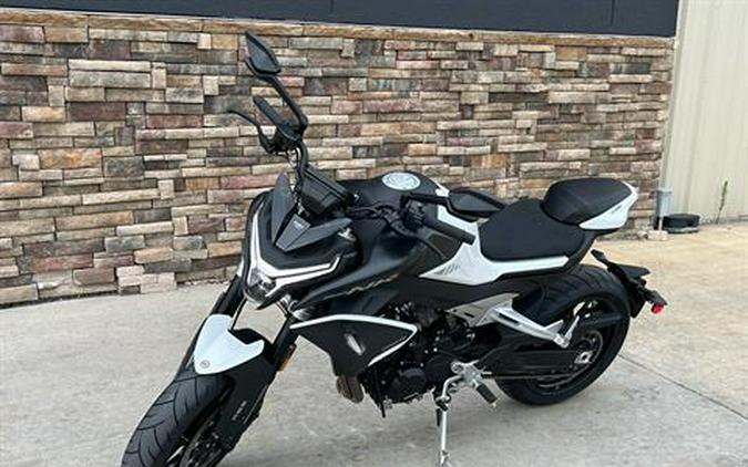 2024 CFMOTO 800NK