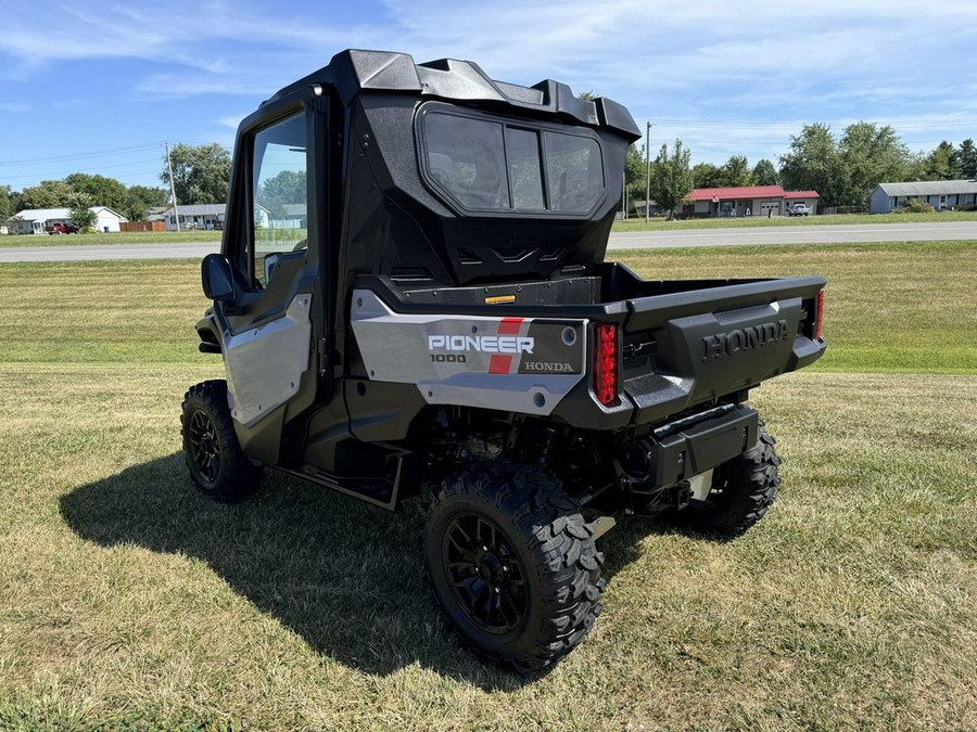 2022 Honda® Pioneer 1000 Deluxe