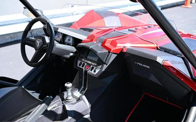 2017 Polaris® Slingshot® SL Sunset Red