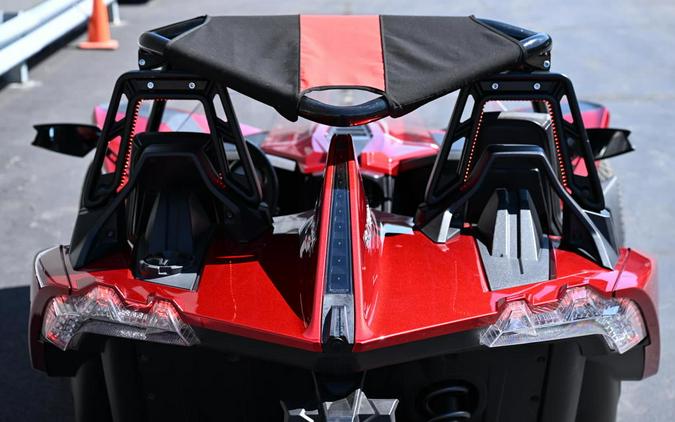 2017 Polaris® Slingshot® SL Sunset Red