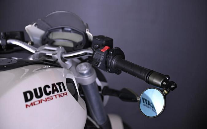 2009 Ducati Monster 696