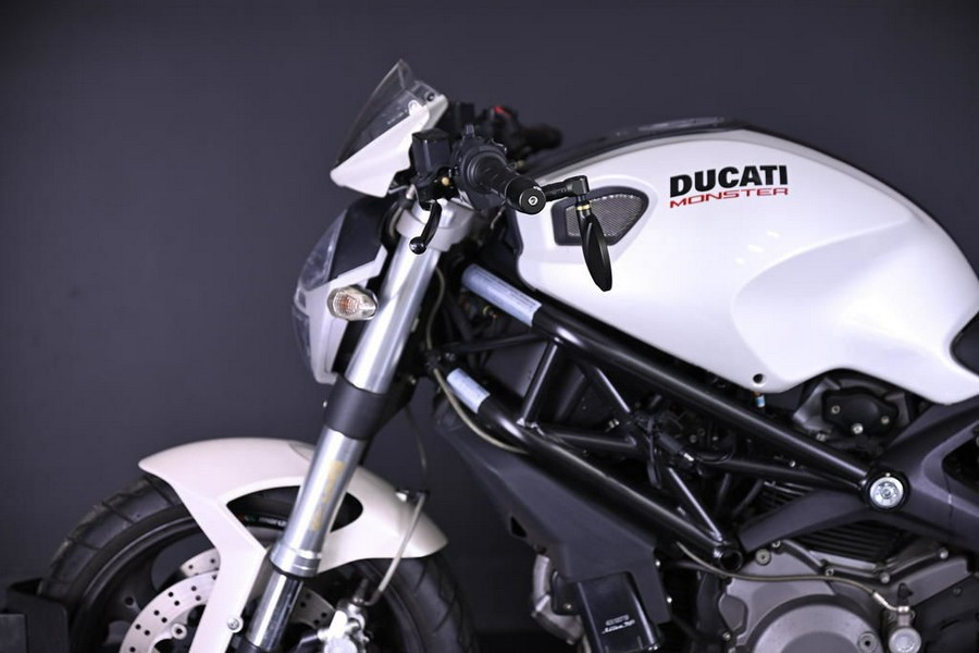 2009 Ducati Monster 696