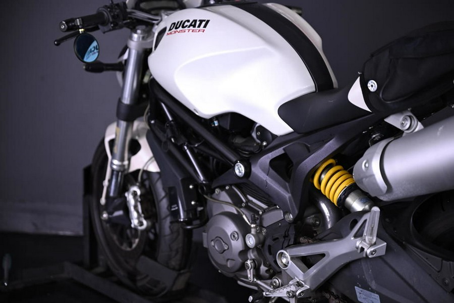 2009 Ducati Monster 696