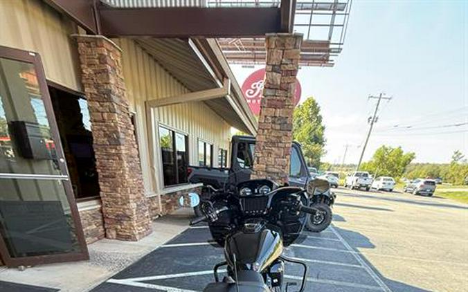 2026 Indian Motorcycle Challenger® Dark Horse® 112 with PowerBand Audio Package