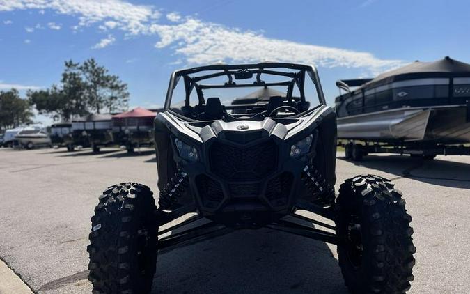 2022 Can-Am® Maverick X3 MAX RS Turbo RR Desert Tan & Carbon Black