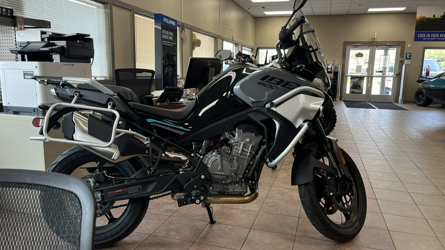 2023 CFMOTO Ibex 800 S