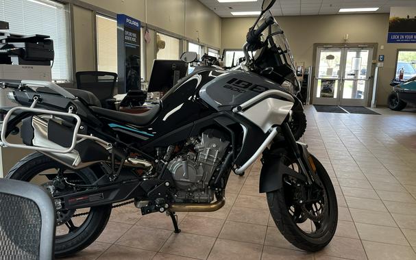 2023 CFMOTO Ibex 800 S