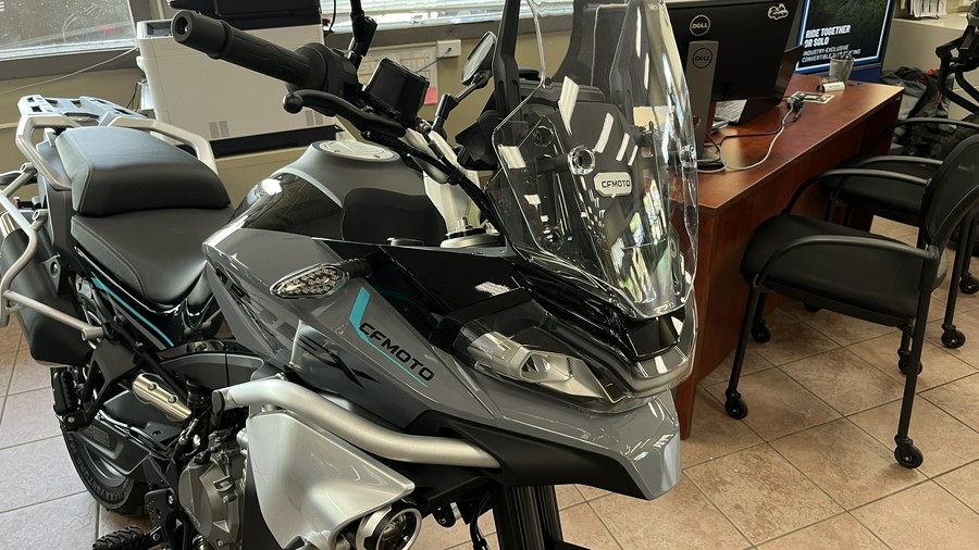 2023 CFMOTO Ibex 800 S