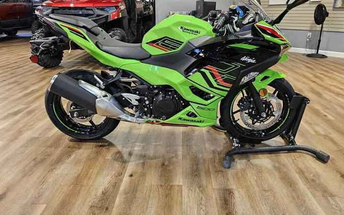 2024 Kawasaki Ninja® 500 KRT Edition