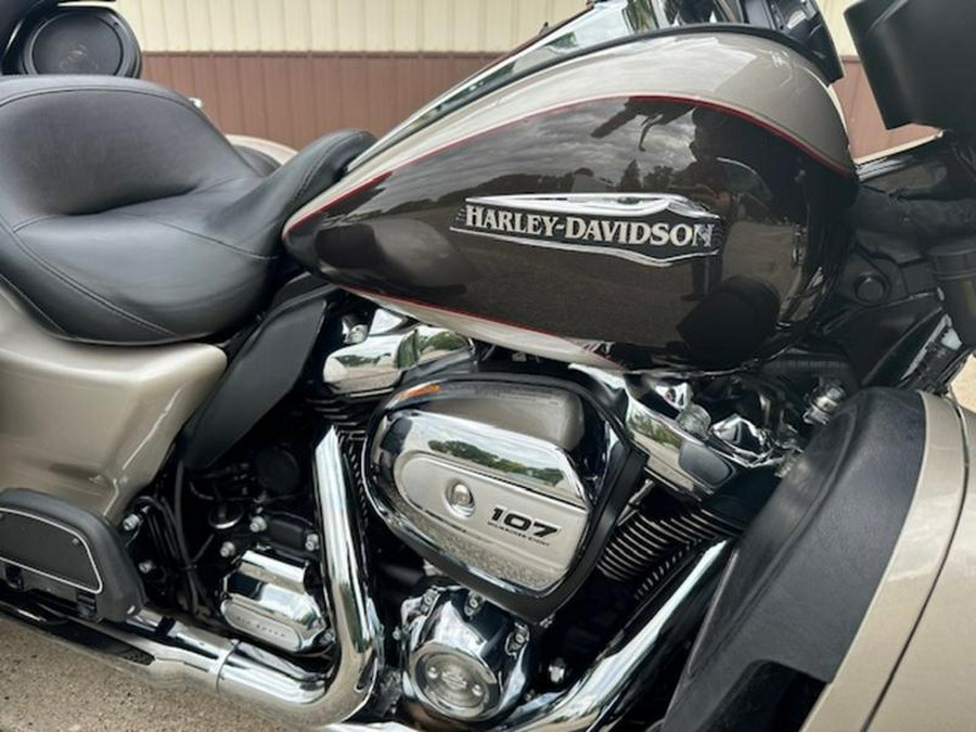 2018 Harley-Davidson® FLHTCUTG - Tri Glide® Ultra