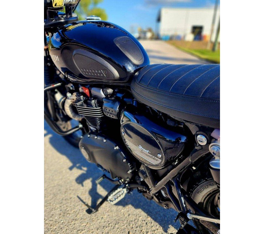 2017 Triumph SCRAMBLER