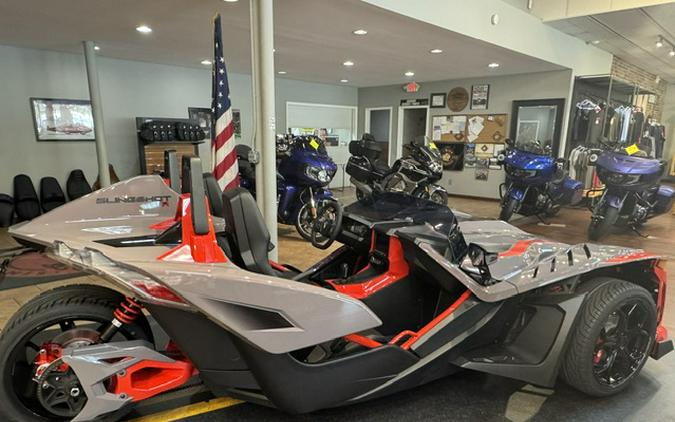 2026 Polaris Slingshot® R Manual