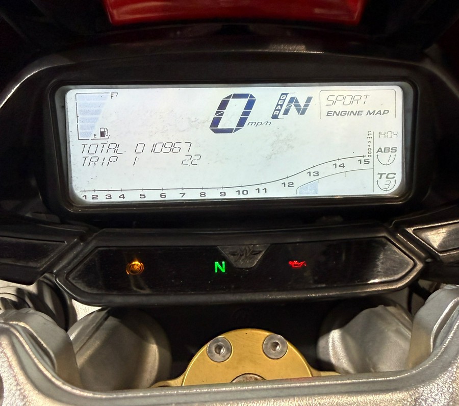 2015 MV Agusta Stradale 800