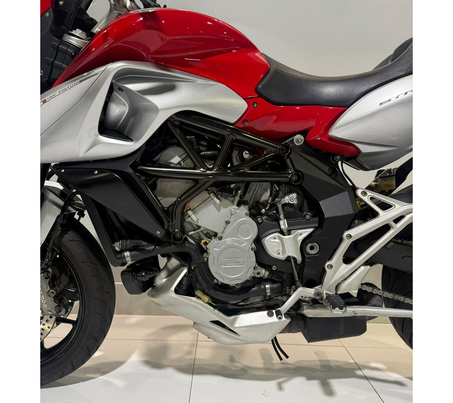 2015 MV Agusta Stradale 800