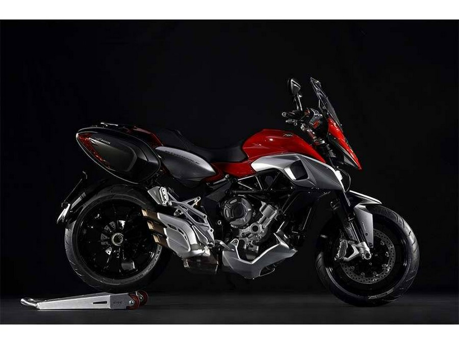 2015 MV Agusta Stradale 800