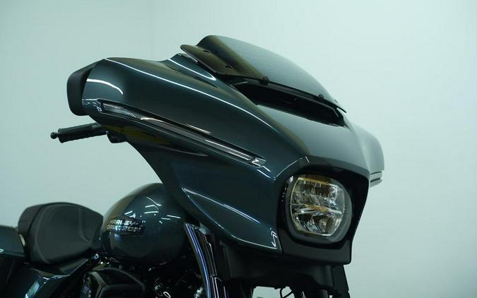 2025 Harley-Davidson® FLHX - Street Glide®