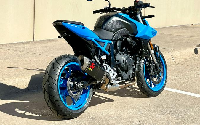 2023 Suzuki GSX-8S