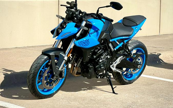 2023 Suzuki GSX-8S