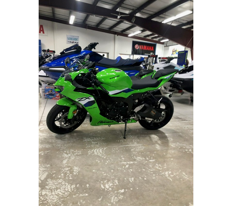 2026 Kawasaki Ninja® ZX™-6R ABS
