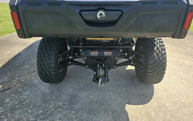 2025 Can-Am Defender MAX HD7