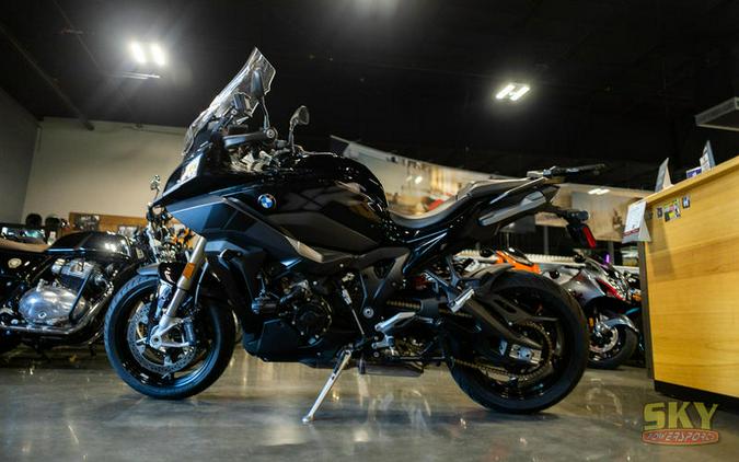 2023 BMW S 1000 XR Triple Black