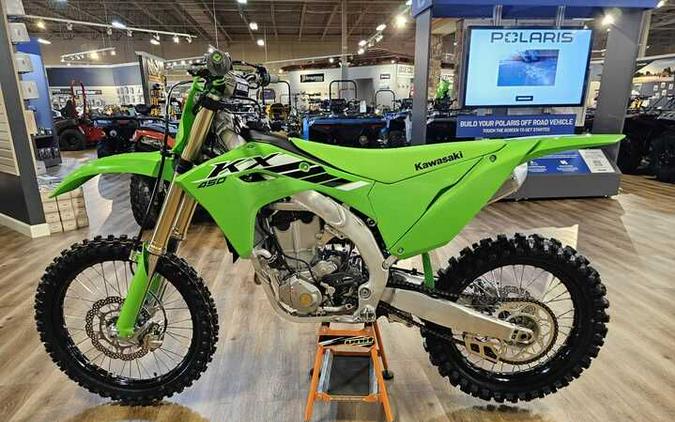 2025 Kawasaki KX™ 450