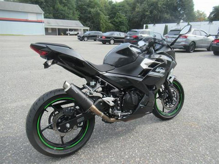 2022 Kawasaki Ninja 400 ABS