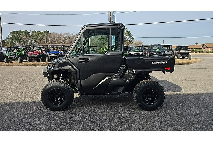2026 Can-Am DEFENDER XT CAB HD11