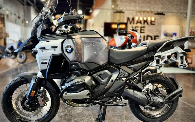 2026 BMW Motorrad R 1300 GS Adventure Blackstorm Metallic