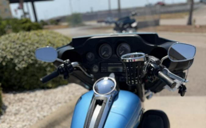 2011 Harley-Davidson Tri Glide Ultra Classic COOL BLUE PEARL W/PINSTRIPE