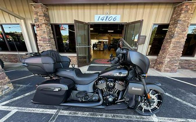 2026 Indian Motorcycle Roadmaster® Dark Horse® with PowerBand Audio Package