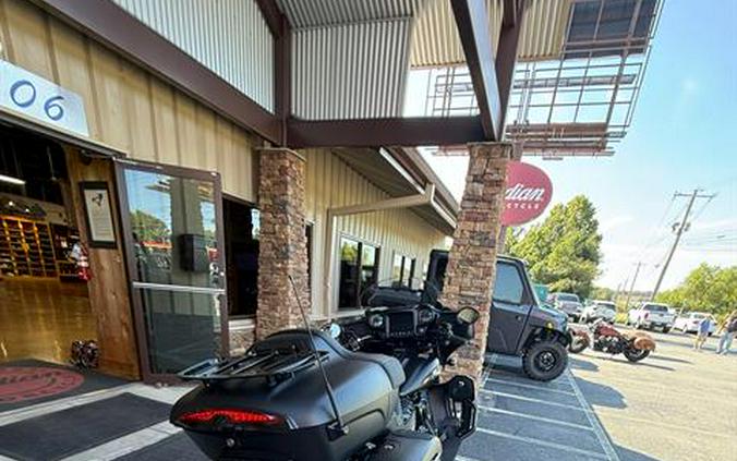 2026 Indian Motorcycle Roadmaster® Dark Horse® with PowerBand Audio Package