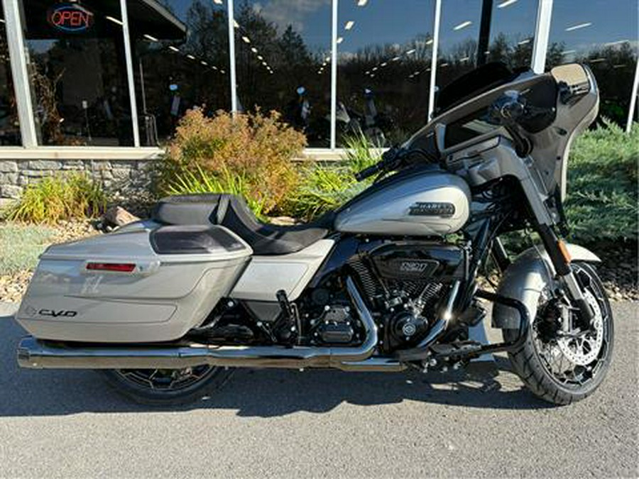 2023 Harley-Davidson CVO™ Street Glide®