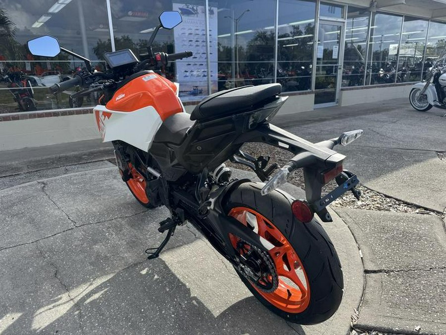 2024 KTM 250 Duke
