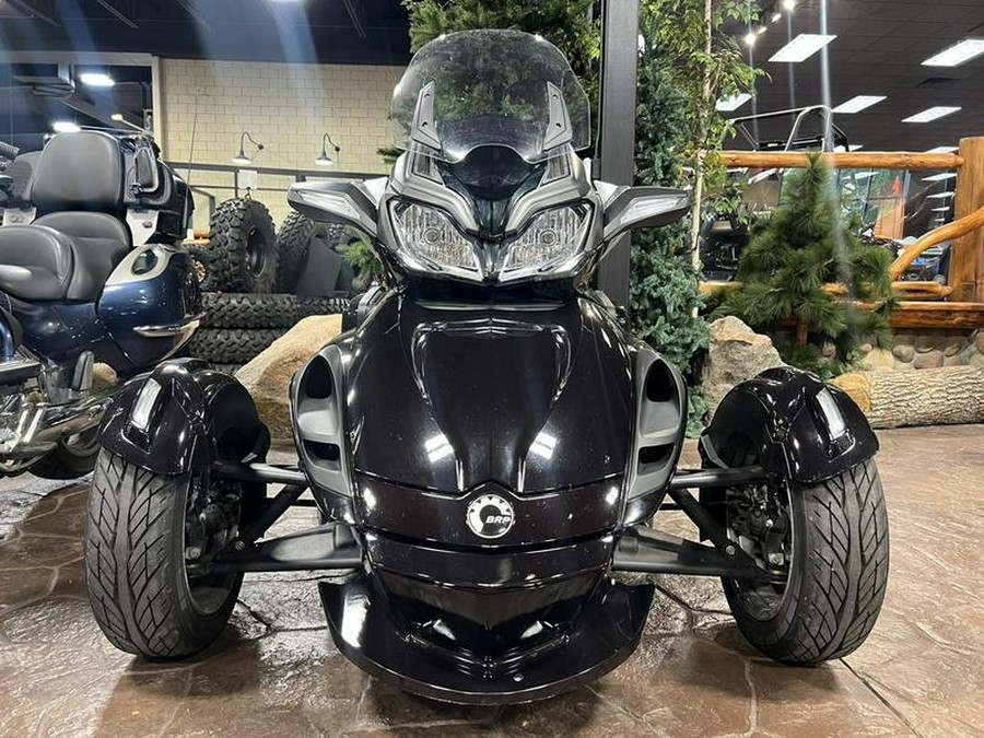 2013 Can-Am® Spyder® ST Limited