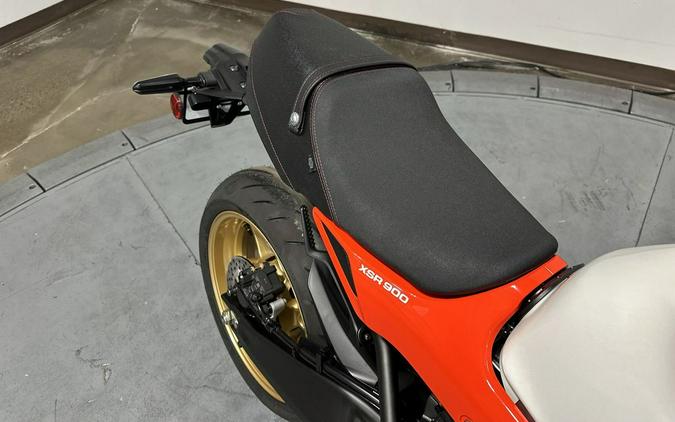 2025 Yamaha XSR 900