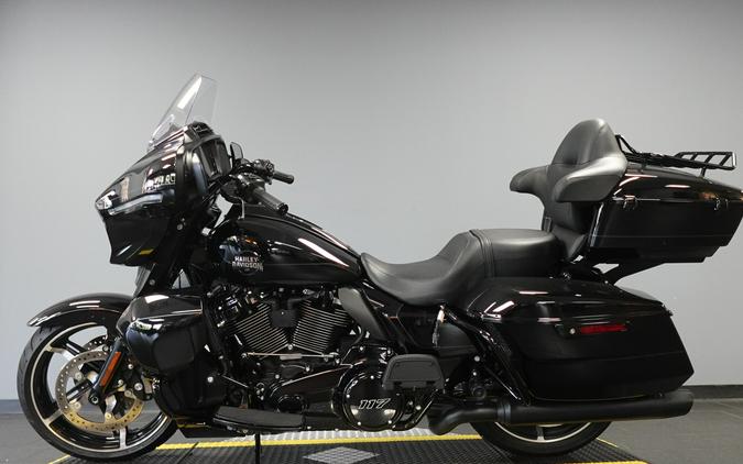 2025 Harley-Davidson Street Glide Ultra FLHXU