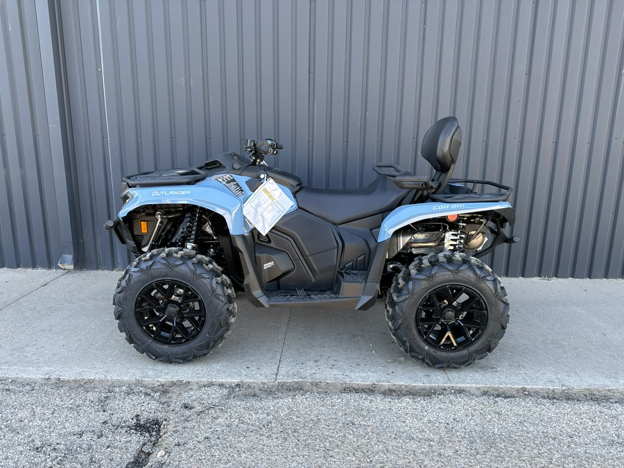2026 Can-Am Outlander MAX XT 700