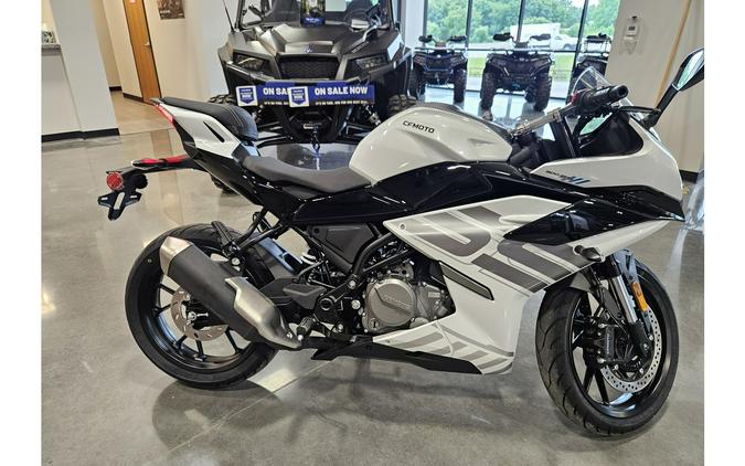 2026 300SS - CFMOTO